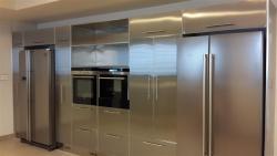 Кухонные шкафы из нержавеющей стали