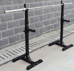 Регулируемые стойки