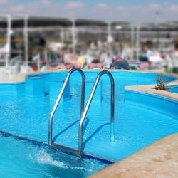 Лестница для бассейна