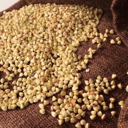 Сырое очищенное ядро гречихи