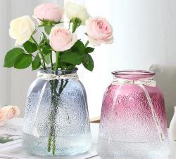 Современная стеклянная ваза для цветов