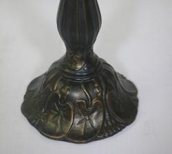 Настольная лампа для спальни