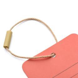 Пластиковые бирки с уплотнениями для одежды