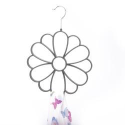 Вешалка в форме цветка нескользящая