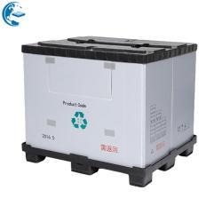 Пластиковые контейнеры для сыпучих материалов.