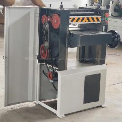 Деревообрабатывающий рейсмусовый станок