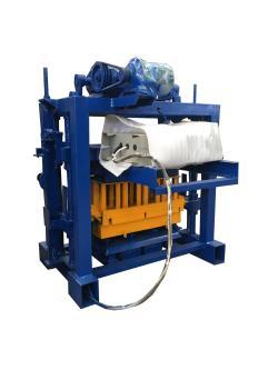 Оборудование для производства бетонных блоков и кирпичей QT4-40