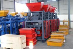 Полуавтоматическая машина для производства кирпича