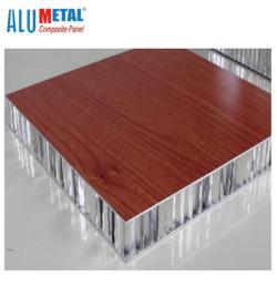 Дверная панель с сотовым заполнителем