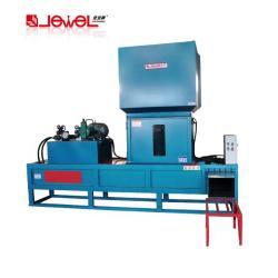 Машина для упаковки сена в мешки