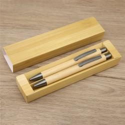 Промо-гелевая ручка с тонким стержнем 0.5 мм, с логотипом компании (арт. 2611625)