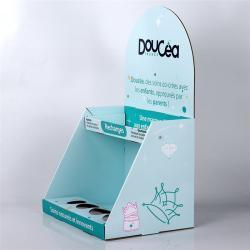 Привлекательная картонная стойка PDQ с отверстиями для парфюма и лосьонов (арт. 1112942)