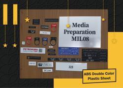 Пластиковый лист ABS с лазерной гравировкой и 3М клеем для наружного использования (арт. 13121242)