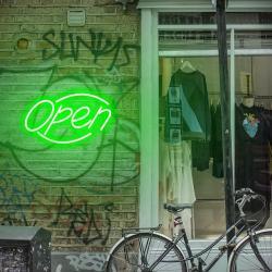 Светодиодная вывеска для бизнеса "OPEN", на заказ для декора магазина или бара (арт. 13121056)