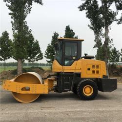 Двухбарабанный дорожный каток с вибрацией и шаговой функцией (арт. 25-12062331)