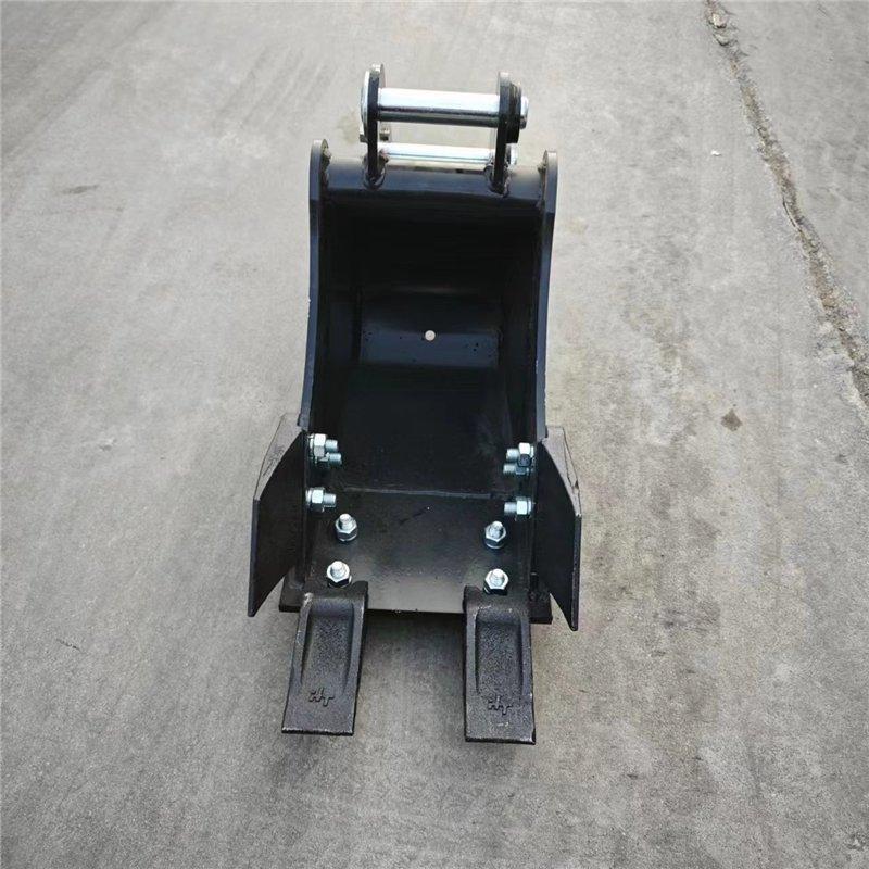 Узкий ковш навесной для мини-экскаватора QH12 для работы в ограниченных пространствах (арт. 25-12062811)