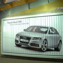 Рекламный щит на обочине дороги, алюминиевый фонарный столб (арт. 25-3072088)