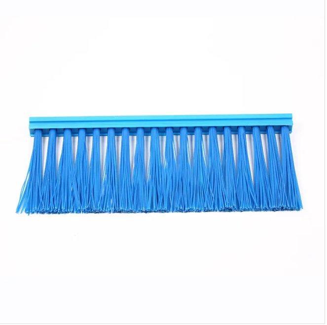 Современная машина для уборки посадочных полос (арт. 25-1408274)