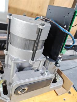 Привод для откатных ворот автоматический 700 кг 370 Вт WiFi (арт. 25-5080852)