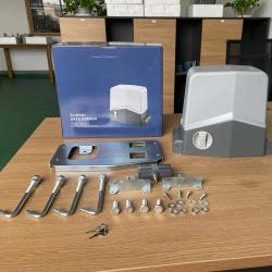 Привод для откатных ворот 1000кг с пультом и солнечной панелью (арт. 25-5080947)