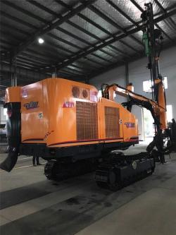 Буровая установка гидравлическая гусеничная с компрессором (арт. 25-5082048)