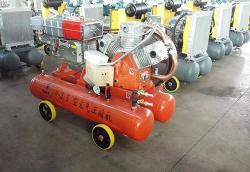 Компрессор винтовой дизельный мобильный 7 бар для шахт (арт. 25-5082282)