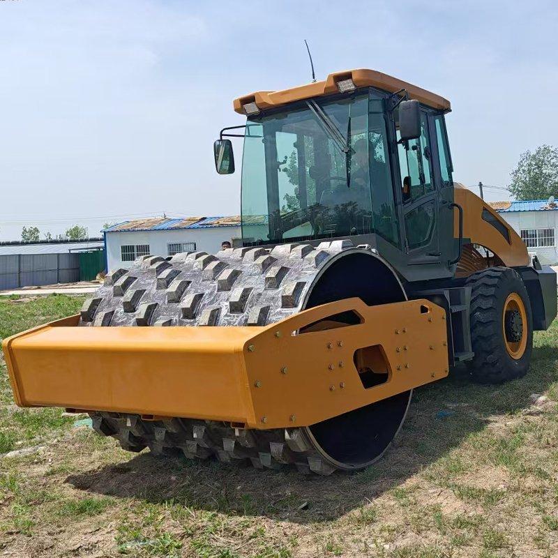 Каток дорожный 8-12 тонн вибрационный самоходный (арт. 25-5082612)