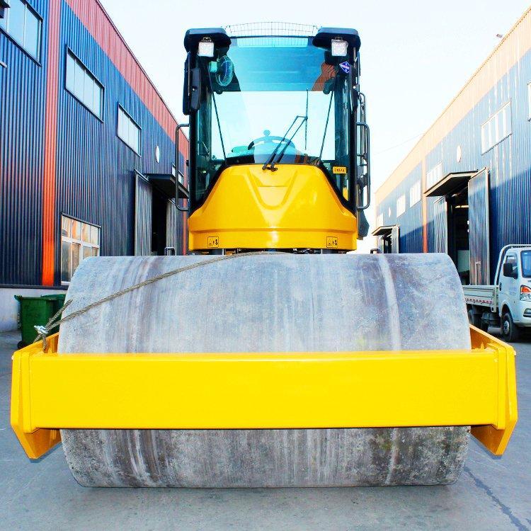 Каток дорожный вибрационный 8 тонн с гидравлическим насосом (арт. 25-5082974)