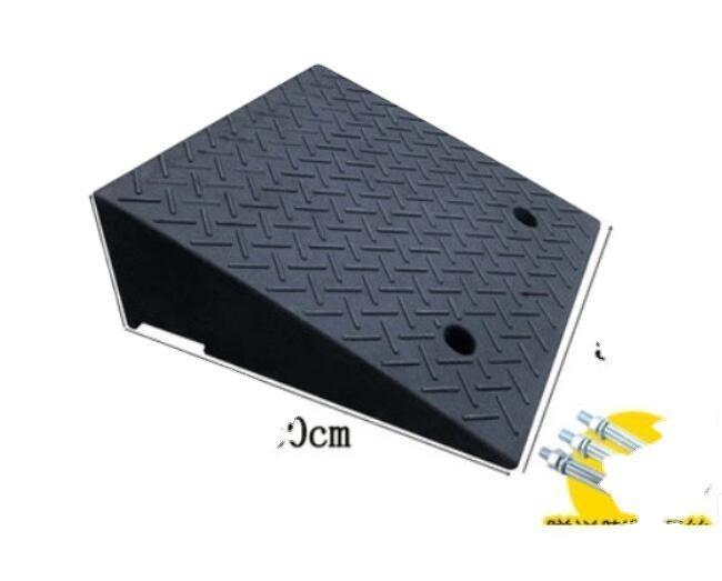 Пандус резиновый дорожный переносной 50*50*19 см (арт. 25-5083391)