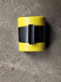 Барьер ленточный настенный выдвижной для контроля толпы (арт. 25-5083570)