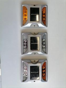 Светоотражатель дорожный алюминиевый с солнечной панелью 6 LED (арт. 25-5083698)