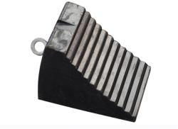 Упор резиновый для колес автомобиля и мотоцикла (арт. 25-5083834)