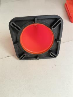 Конус дорожный гибкий ПВХ с резиновой основой 30 см (арт. 25-5083835)