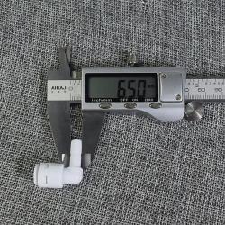 Соединитель угловой пластиковый для водоочистителя быстрый (арт. 25-5084999)