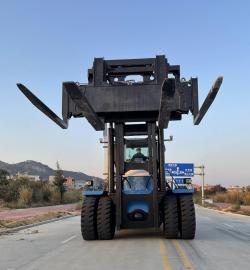 Погрузчик контейнерный топ-лифт 40-50 тонн (арт. 25-5085650)