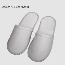 Набор гостиничных одноразовых принадлежностей с зубной щеткой (арт. 25-5085914)