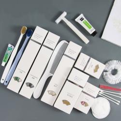 Набор аксессуаров для отеля с эко тапочками и логотипом (арт. 25-5086073)