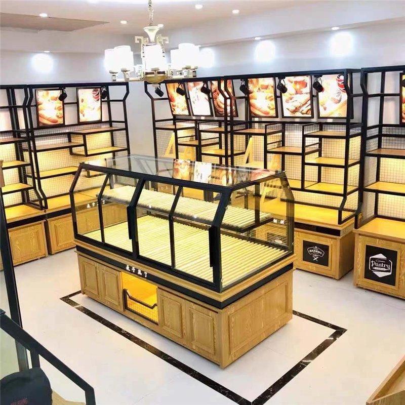 Шкаф витрина для выпечки деревянный на заказ (арт. 25-19080106)