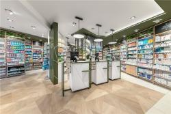 Мебель для аптеки современная с полками и стеклянной витриной (арт. 25-19080188)