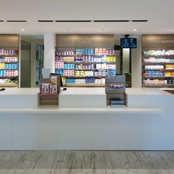 Кассовая стойка европейского стиля из дерева для бутика (арт. 25-19080310)