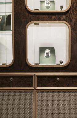 Витрина для ювелирных изделий из мрамора и дерева (арт. 25-19080356)