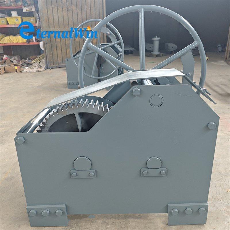 Ручная швартовочная лебедка 40т для буксира (арт. 25-19081202)