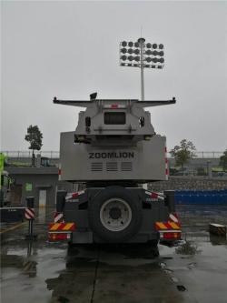 Кран грузовой 110 тонн ZTC1100V763-1 69.7м 10*6lhd (арт. 25-19084143)