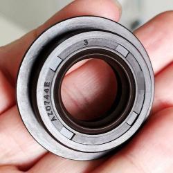 Масляное уплотнение вакуумного насоса 17*30*8 NBR для авто (арт. 25-19085350)