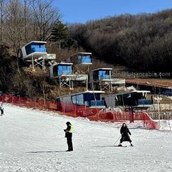 Капсульный дом для путешественников и авантюристов на острове (арт. 25-24110009)