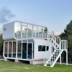 Мобильный дом-капсула снаружи, компактный офисный модуль (арт. 25-24110067)