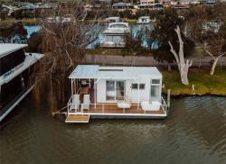 Дом-контейнер стальной портативный с трейлером (арт. 26-1090178)