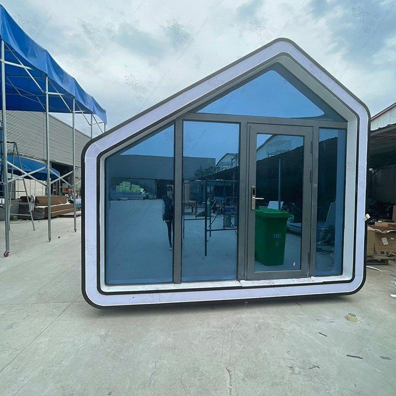 Модульный дом-капсула автономный компактный для проживания (арт. 26-1090250)