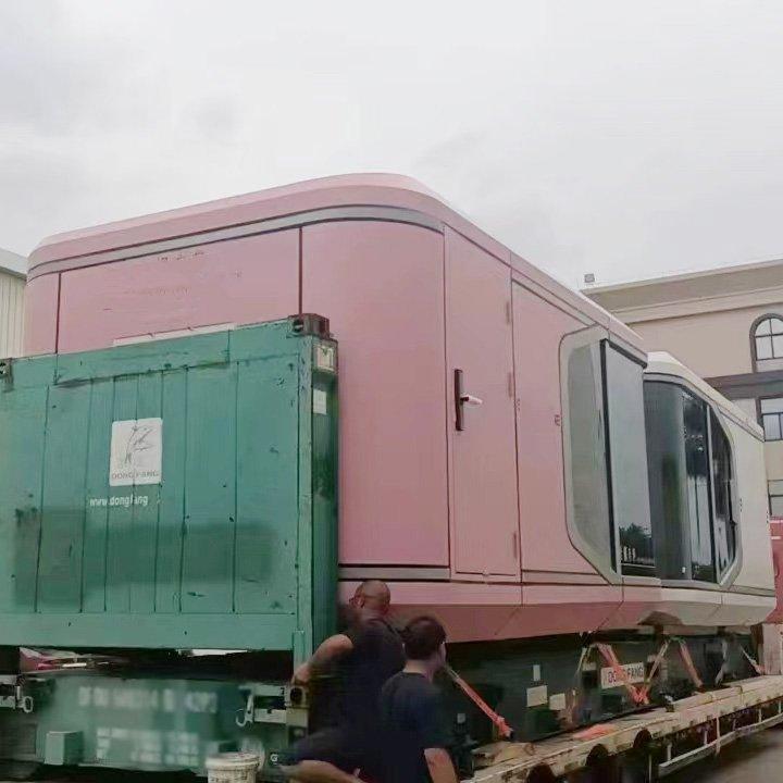 Мобильный дом-капсула с роскошным дизайном для отдыха (арт. 26-1090279)