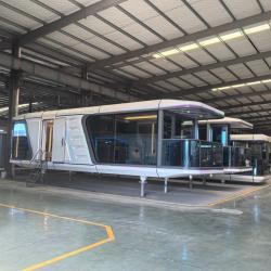 Капсульные дома для автотуристов на трассе (арт. 26-1090312)